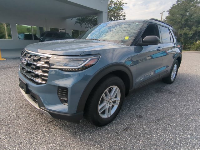 New 2027 Ford Explorer Active RWD image 9