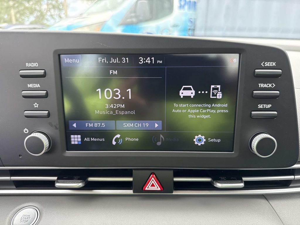 Used 2022 Hyundai Elantra SEL FWD image 27