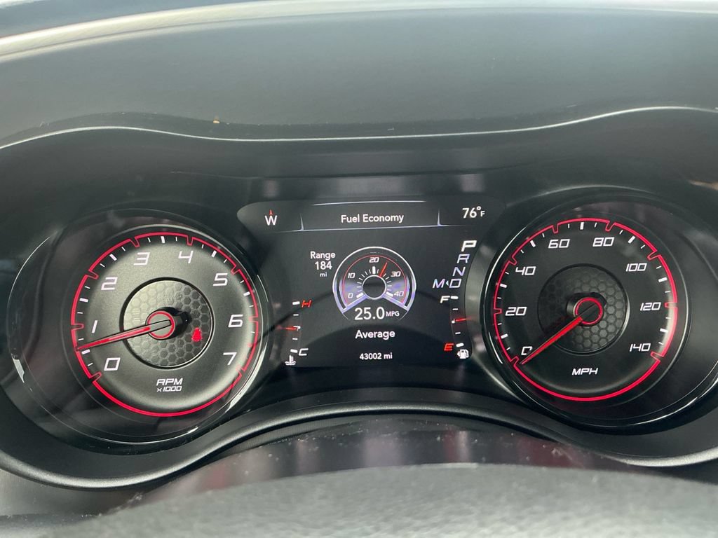 Used 2022 Dodge Charger SXT w/ Plus Group RWD image 19