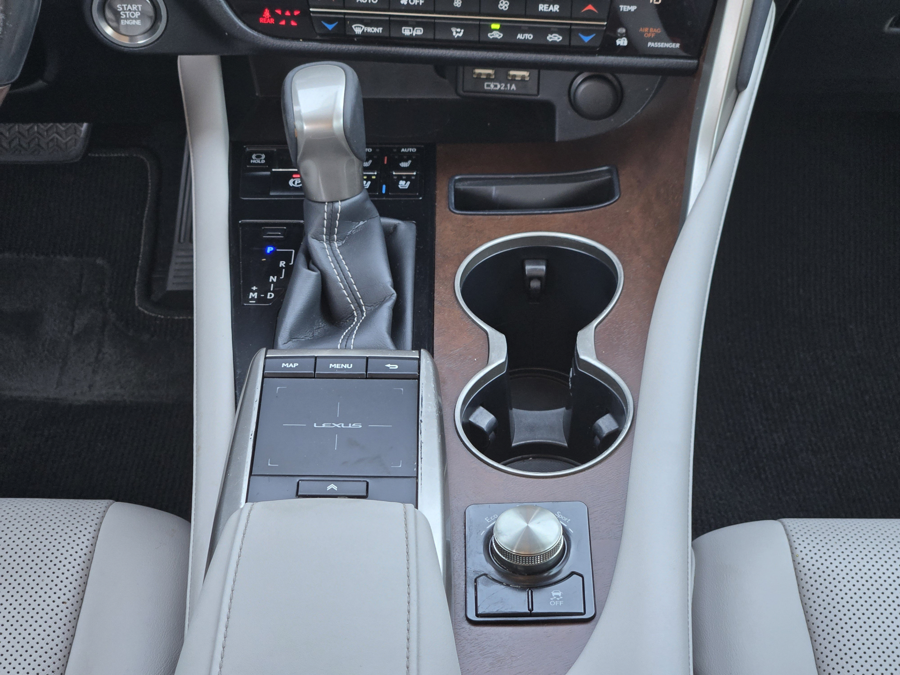Used 2020 Lexus RX 350L FWD w/ Premium Package image 15