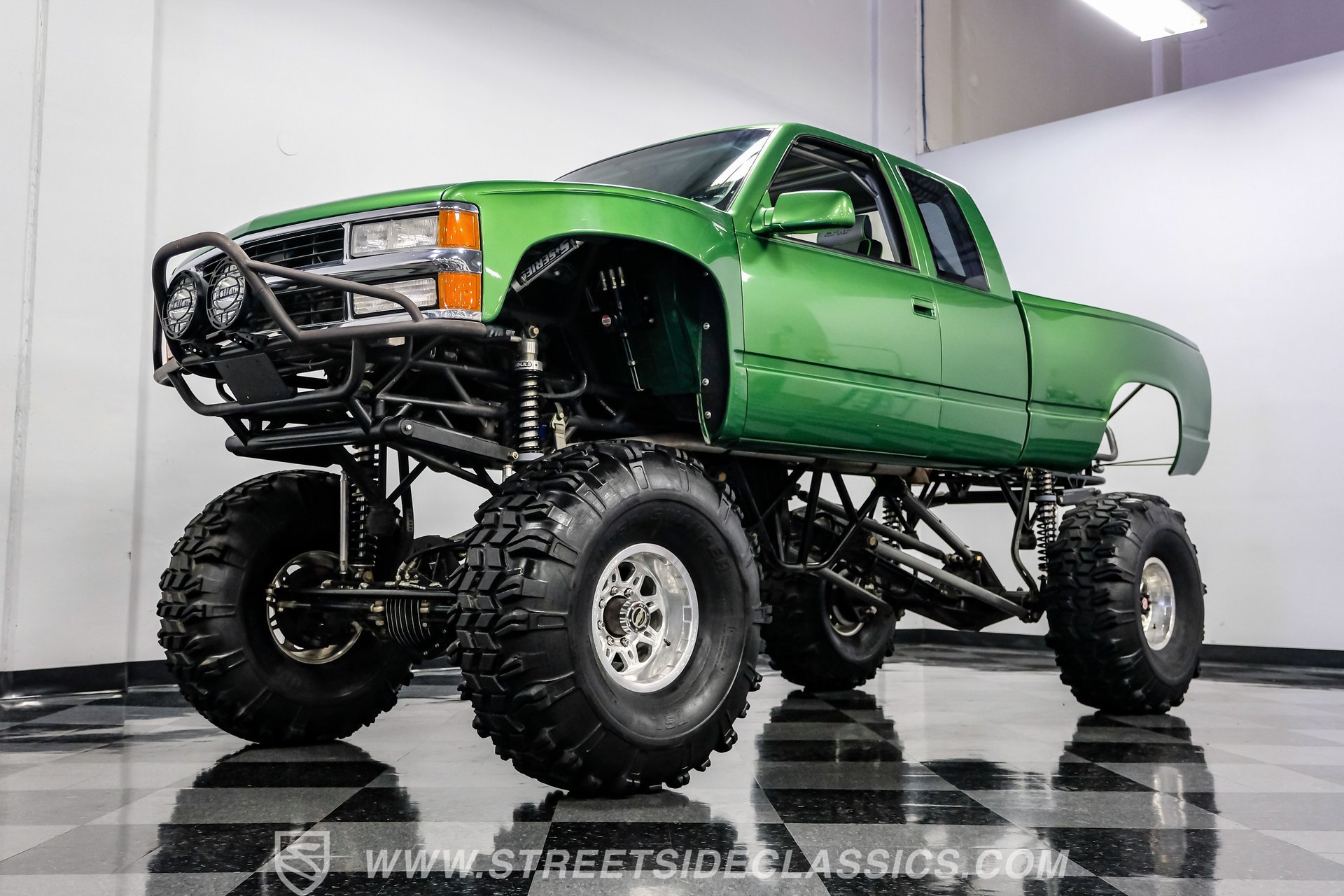 Used 1988 Chevrolet Silverado 1500 2WD Extended Cab image 20