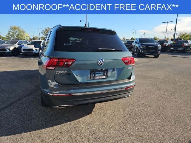 Used 2020 Volkswagen Tiguan SE w/ Panoramic Sunroof Package image 18