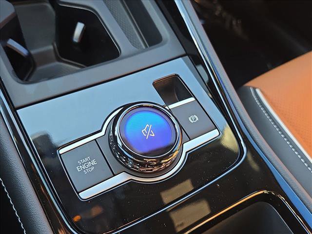 New 2026 Volkswagen Tiguan SEL R-Line image 16