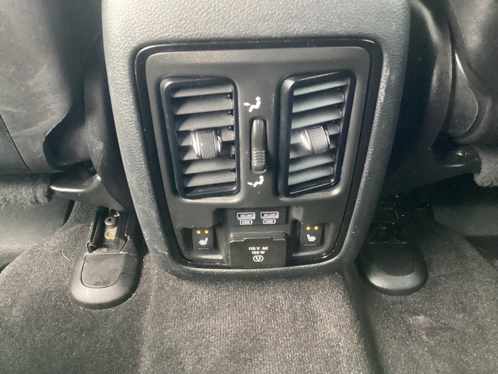Used 2022 Dodge Durango R/T w/ Blacktop Package AWD/4WD image 19