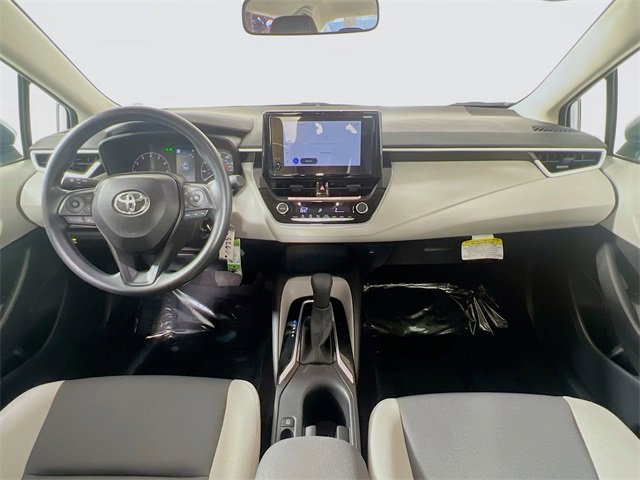 Used 2025 Toyota Corolla LE image 27