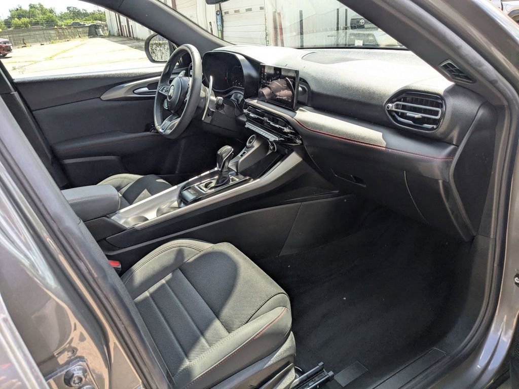 Used 2024 Dodge Hornet R/T image 29