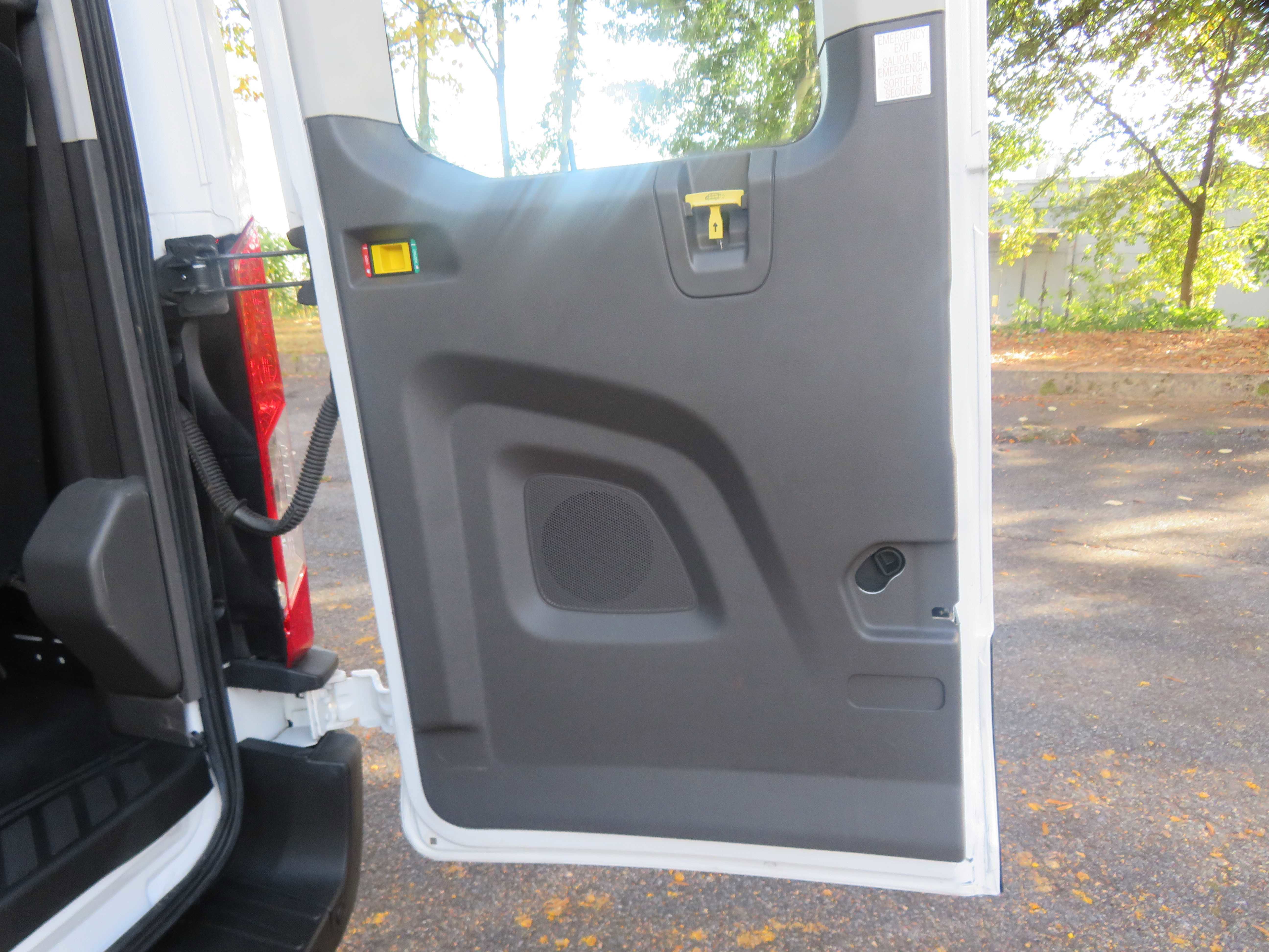 Used 2021 Ford Transit 350 XLT image 21