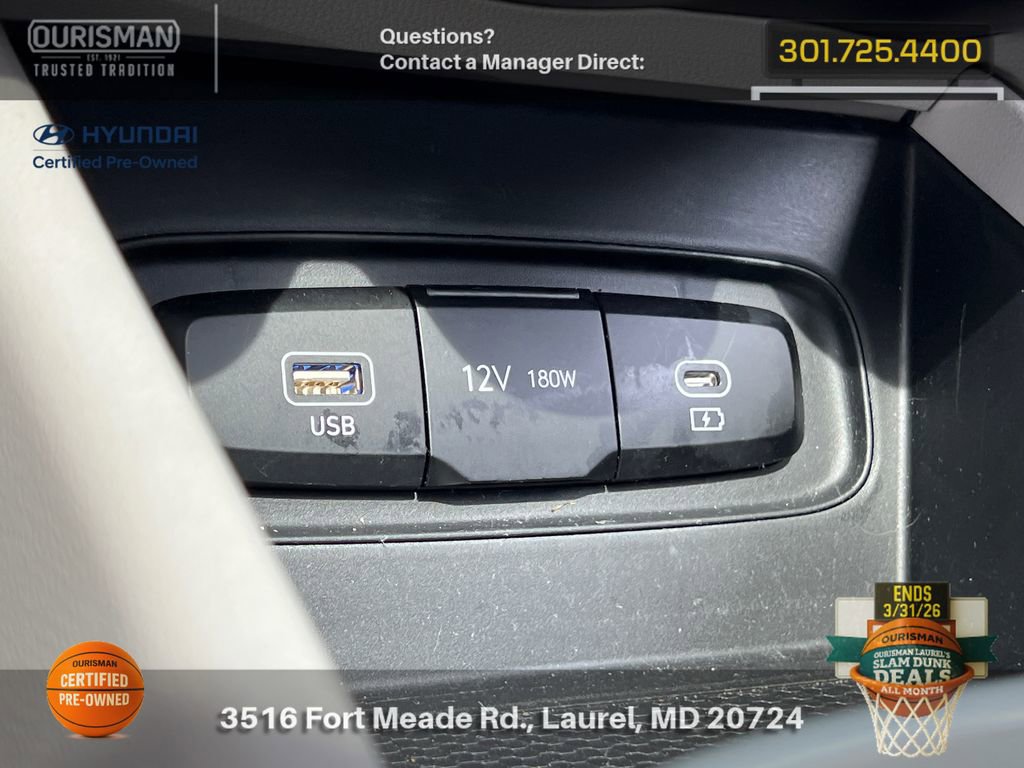 Certified 2025 Hyundai Venue SEL image 22