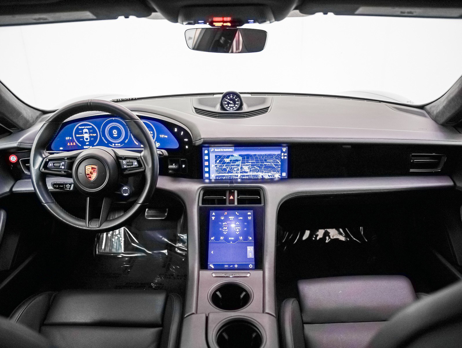 Certified 2021 Porsche Taycan Turbo image 14