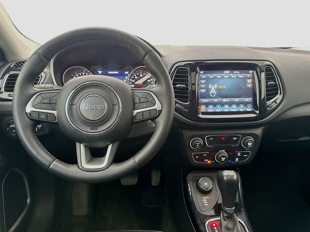 Used 2019 Jeep Compass Latitude AWD/4WD image 28