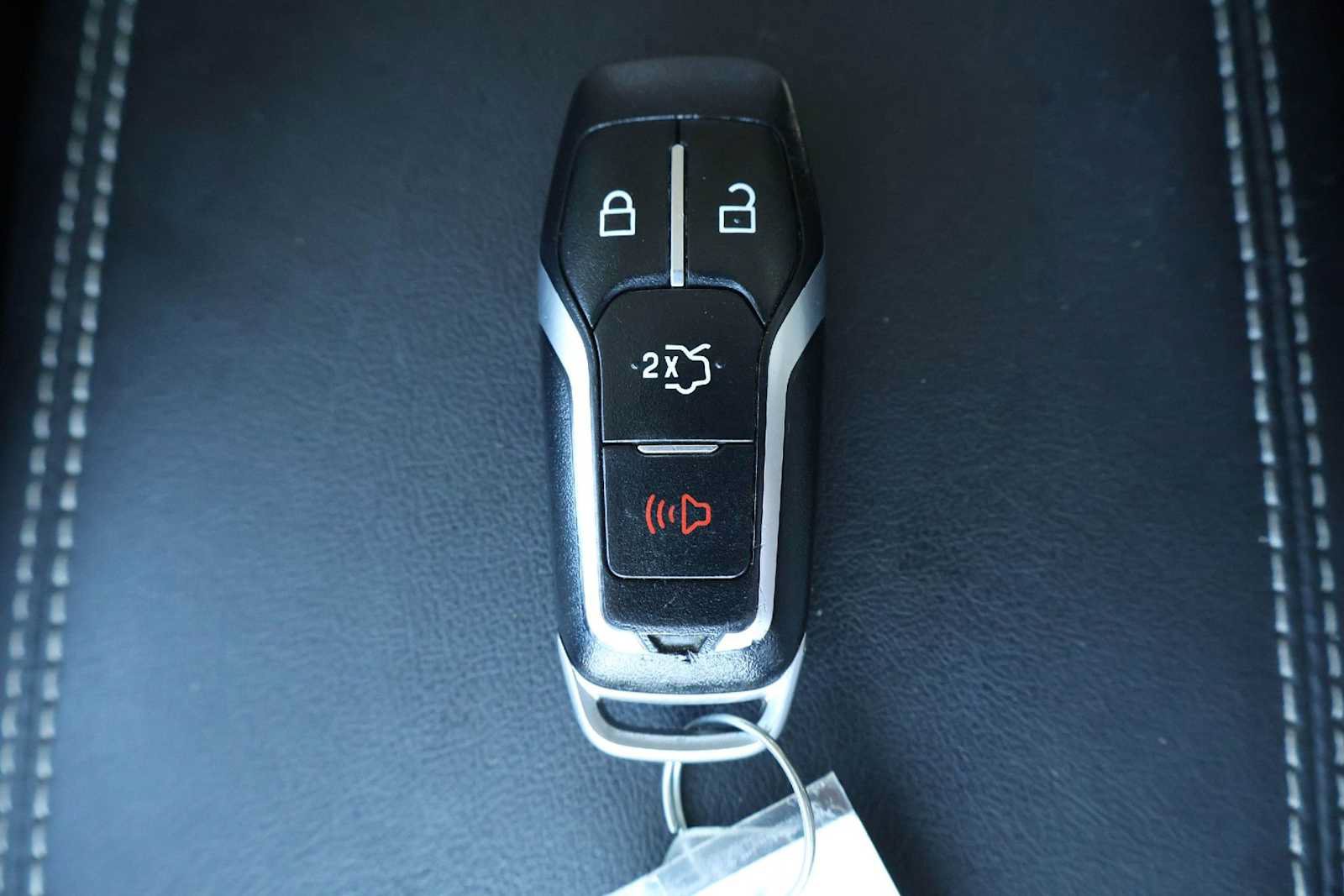 Used 2015 Ford Edge Titanium AWD/4WD image 20