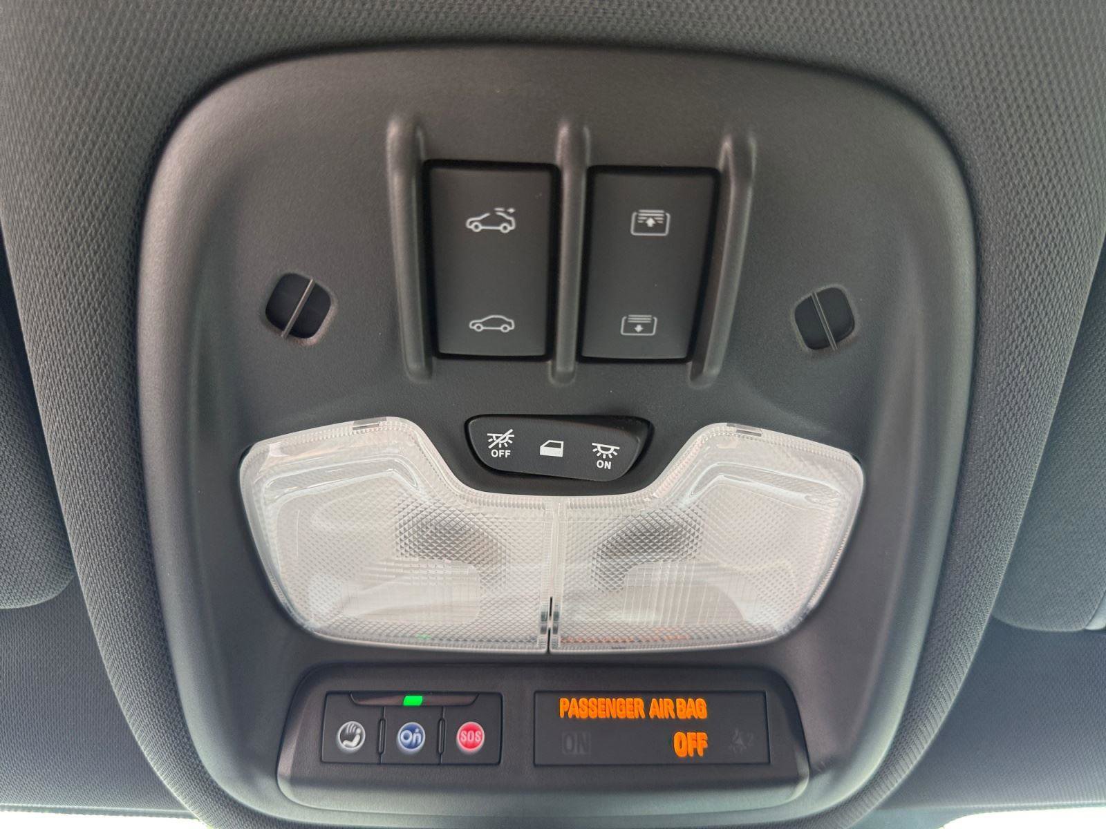 Used 2024 Chevrolet TrailBlazer ACTIV w/ Convenience Package image 17