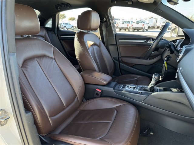 Used 2018 Audi A3 2.0T Premium image 27
