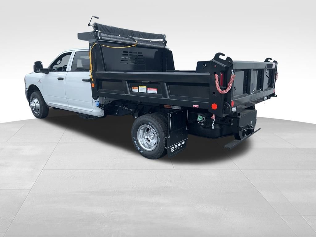 New 2024 RAM 3500 Tradesman w/ Chrome Appearance Group AWD/4WD image 11