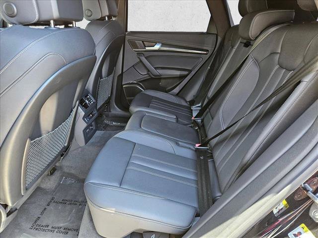Used 2025 Audi SQ5 Prestige AWD/4WD image 24