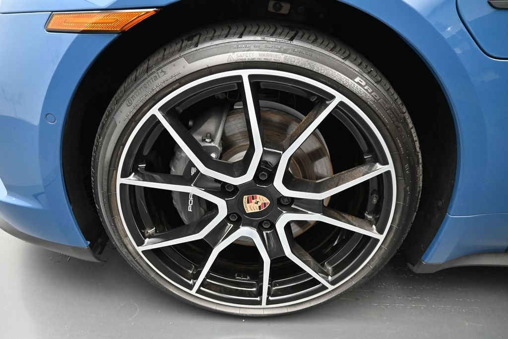 Certified 2026 Porsche Taycan RWD image 31
