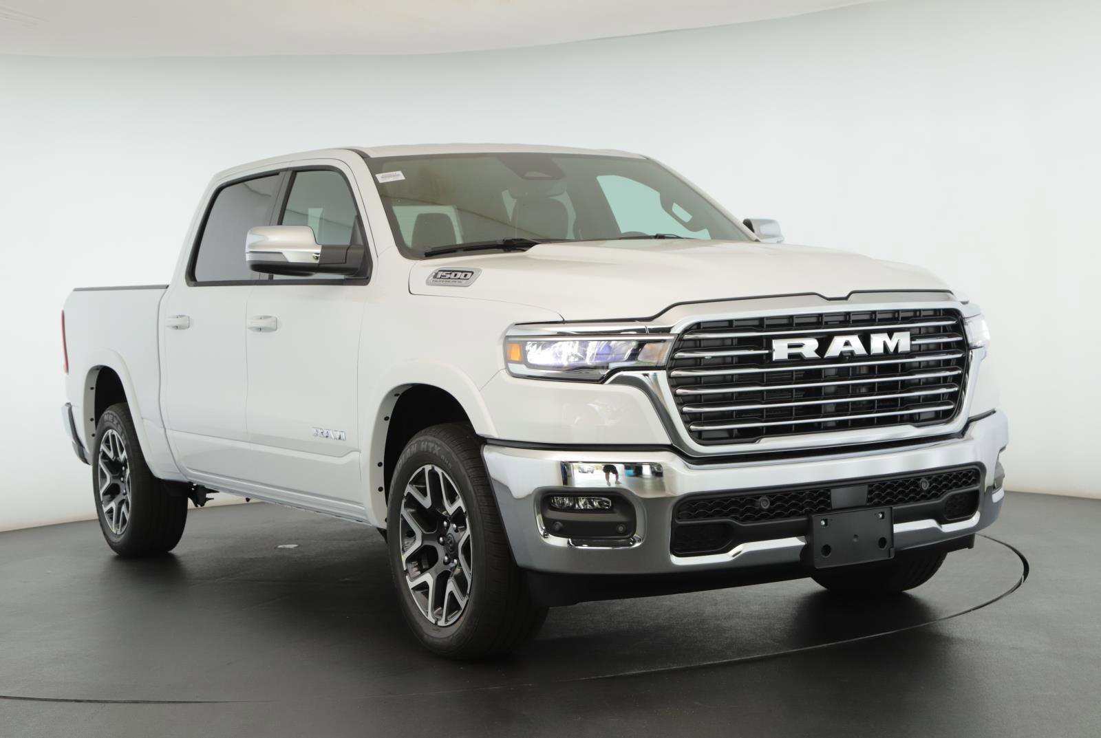 New 2026 RAM 1500 Laramie w/ Bed Utility Group