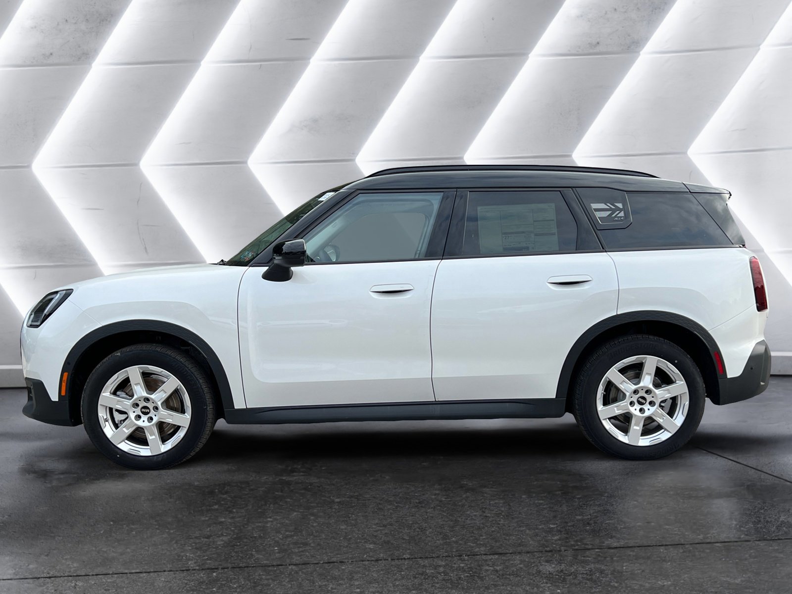 New 2025 MINI Cooper Countryman S image 2