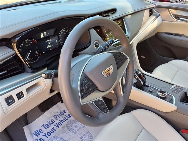 Certified 2025 Cadillac XT5 Premium Luxury image 12
