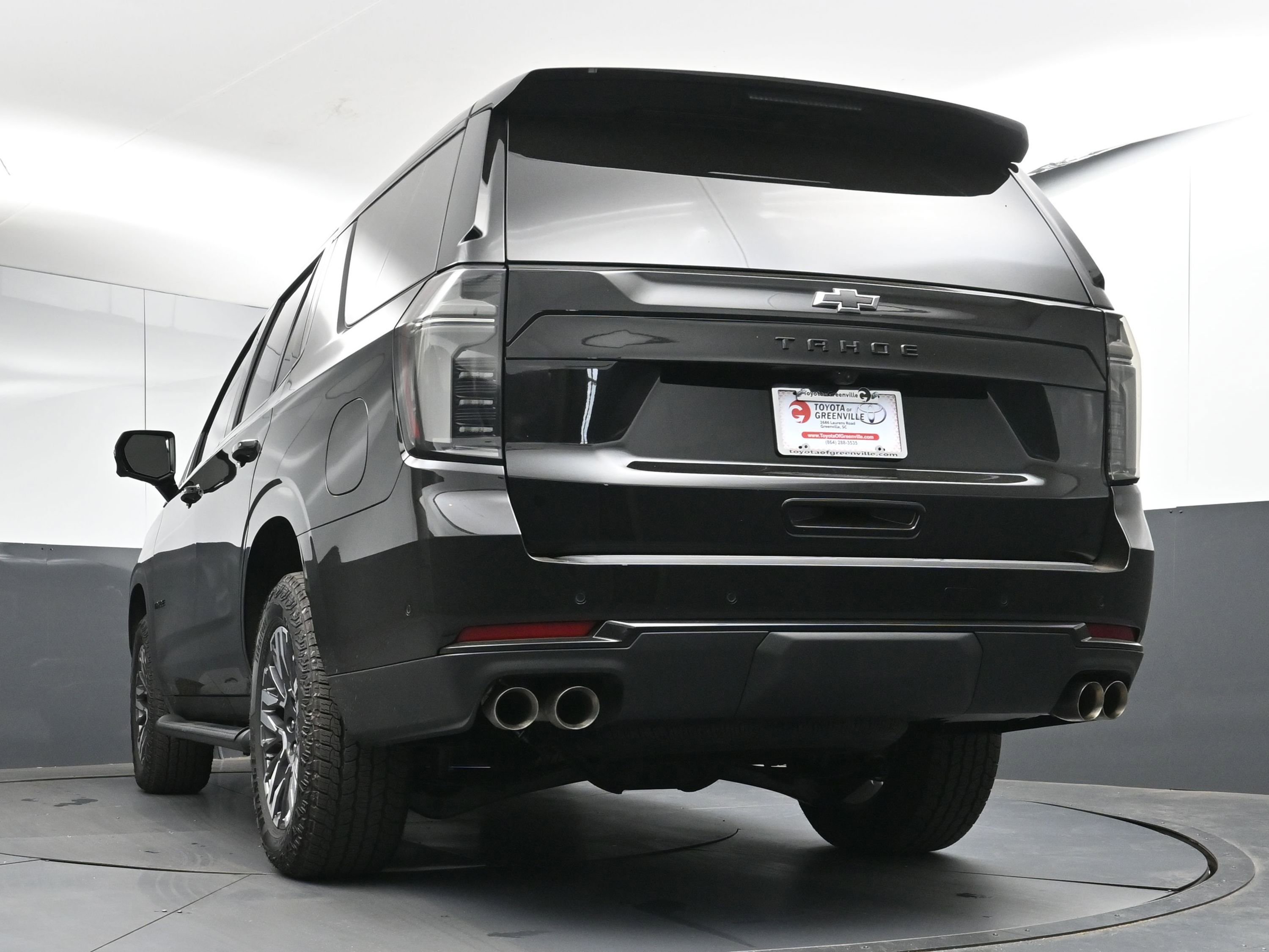 Used 2026 Chevrolet Tahoe Z71 w/ Comfort Package image 28