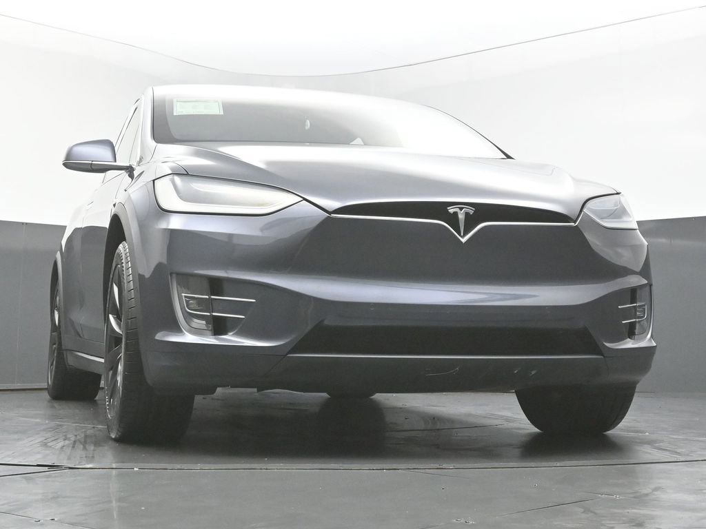 Used 2020 Tesla Model X Long Range image 52