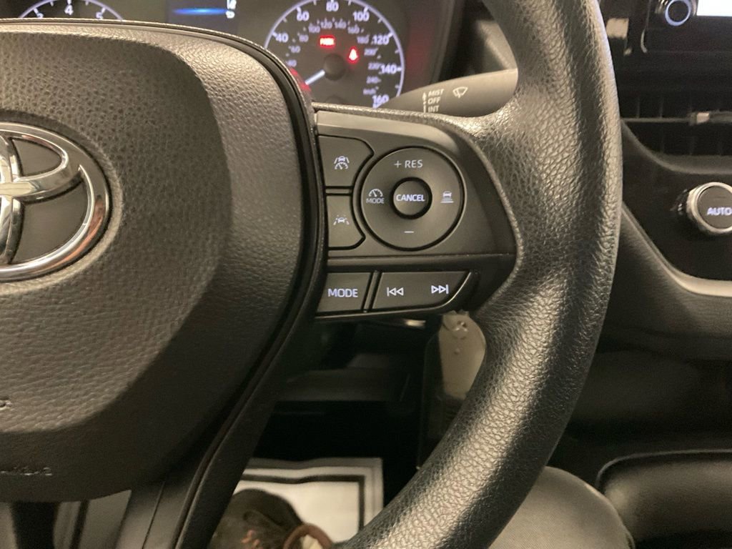 Used 2023 Toyota Corolla LE image 20