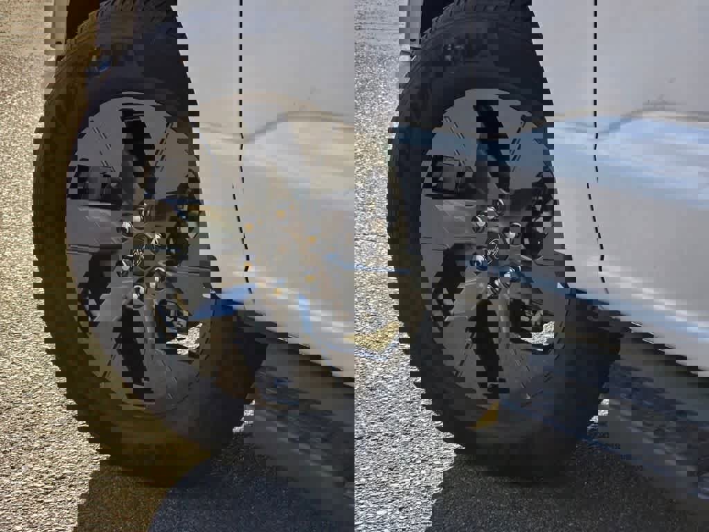 New 2025 Ford F150 Lightning Flash image 9