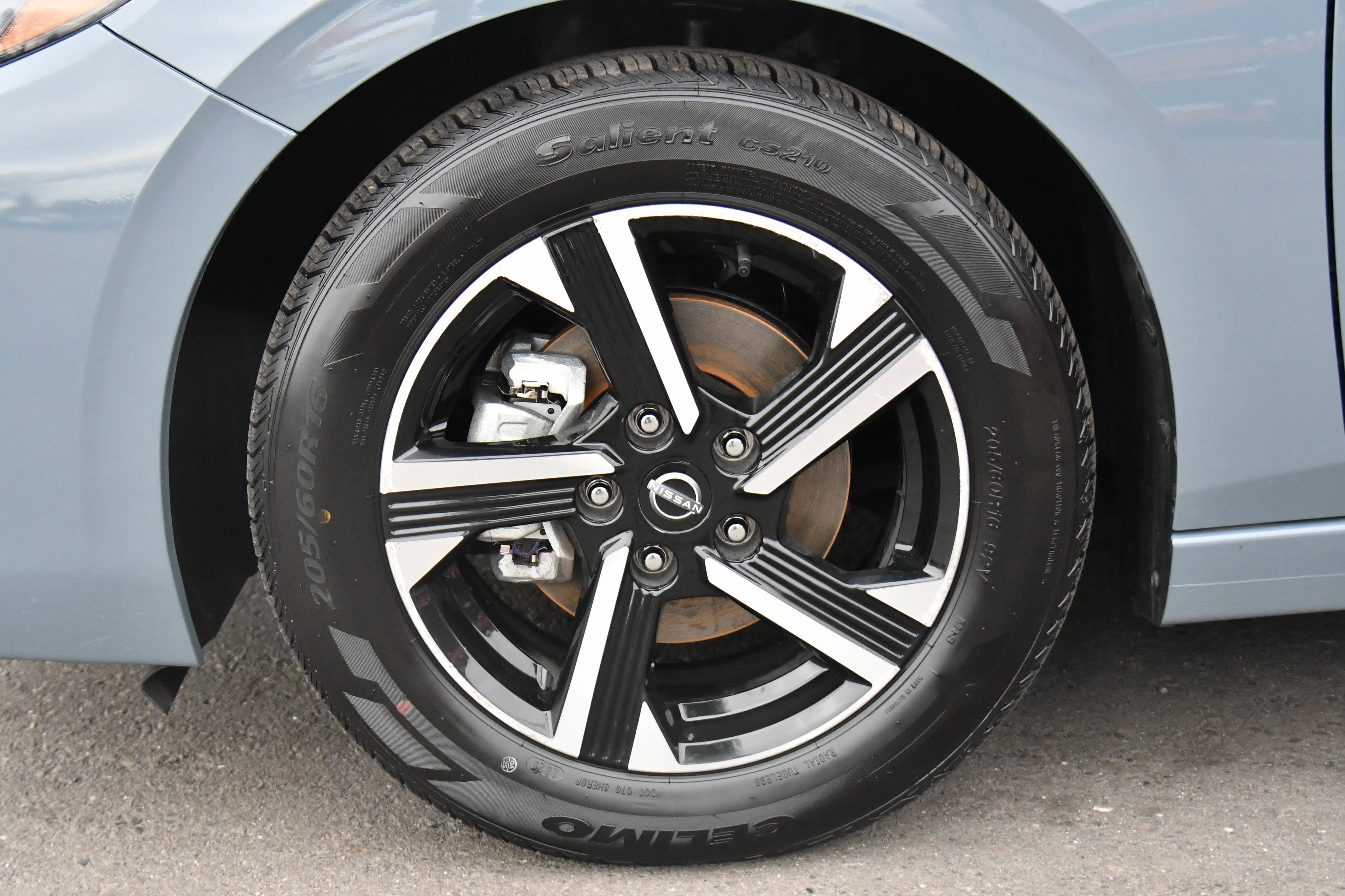 Used 2024 Nissan Sentra SV image 12