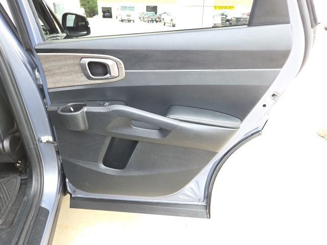 Used 2021 Kia Sorento EX image 50
