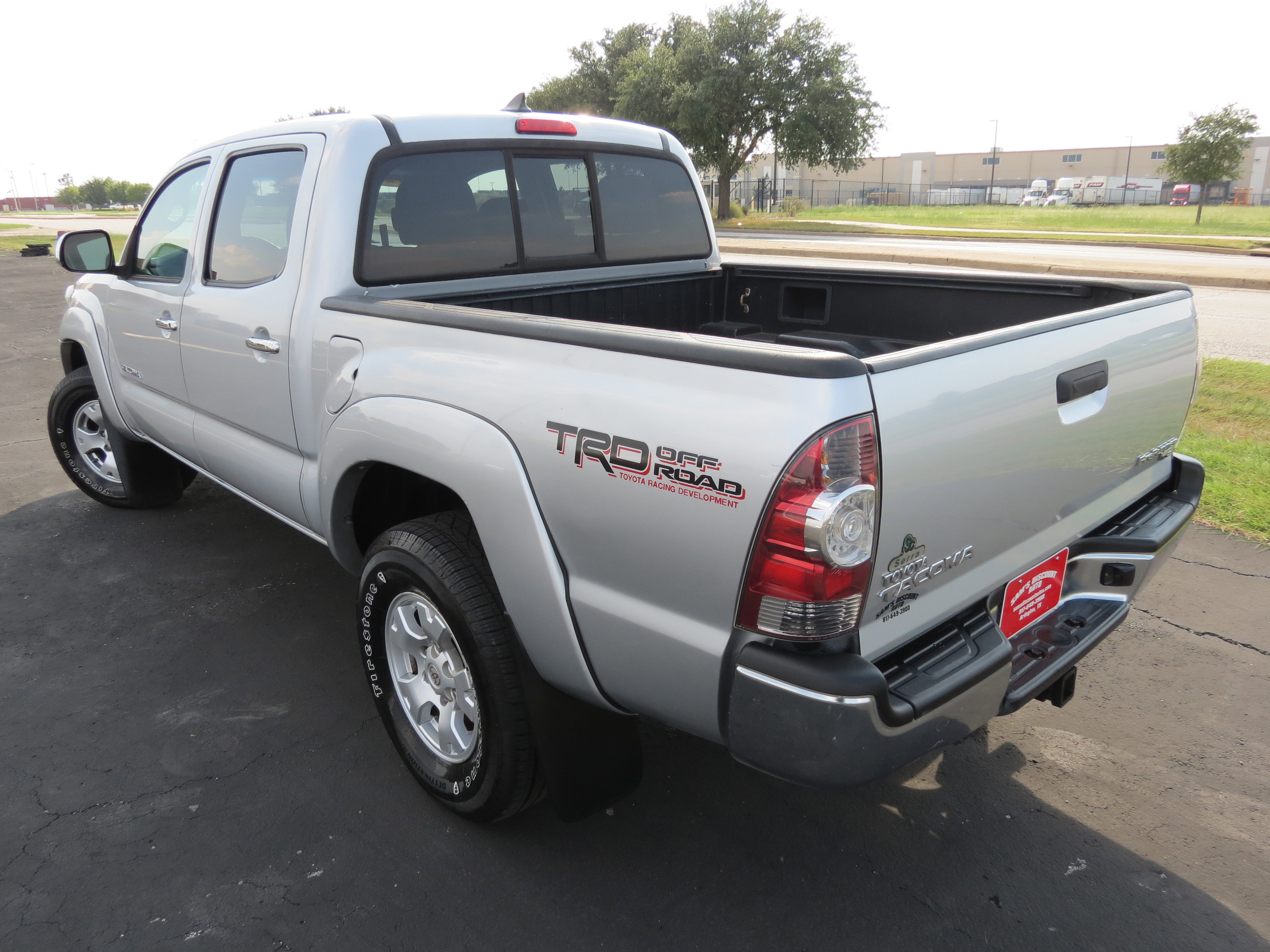 Used 2012 Toyota Tacoma PreRunner w/ TRD Off-Road Pkg RWD image 5