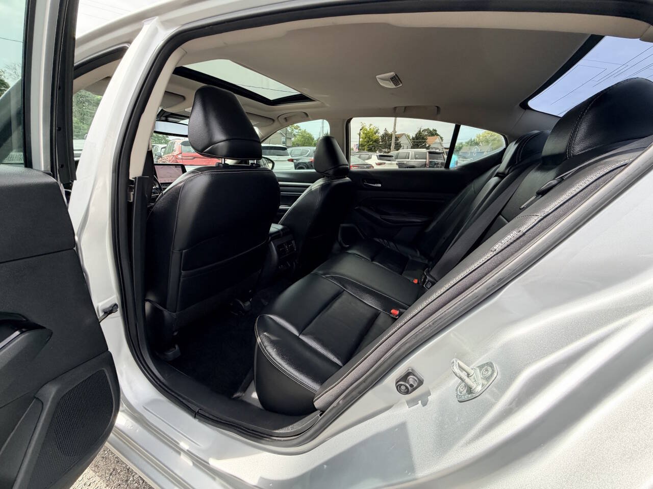 Used 2020 Nissan Altima 2.5 SL FWD image 62