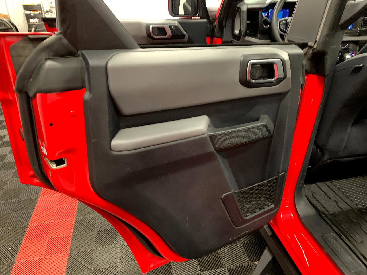 Used 2022 Ford Bronco 4-Door image 40