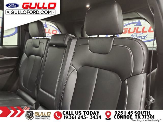 Used 2025 Jeep Grand Cherokee Limited image 13