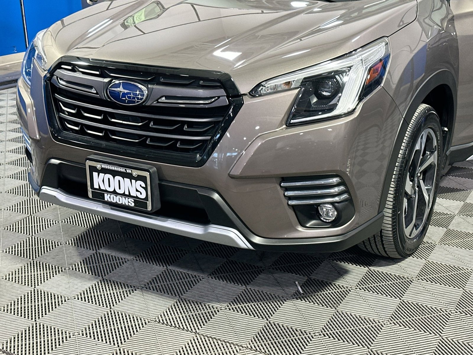 Used 2023 Subaru Forester Touring image 41