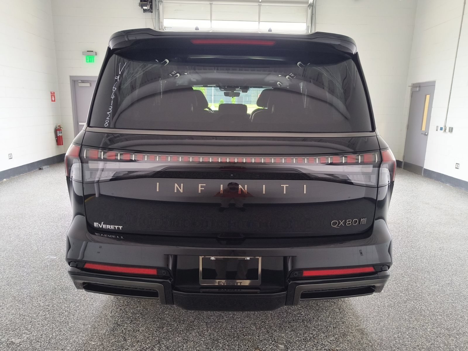 New 2027 INFINITI QX80 Autograph w/ Premium Cargo Package AWD/4WD image 4