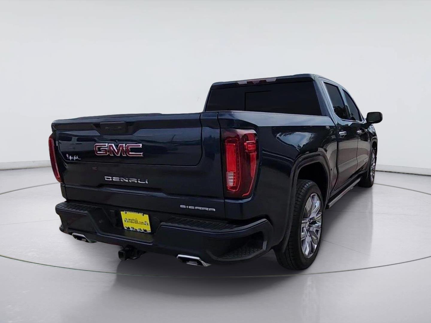 Certified 2022 GMC Sierra 1500 Denali w/ Denali Reserve Package AWD/4WD image 8