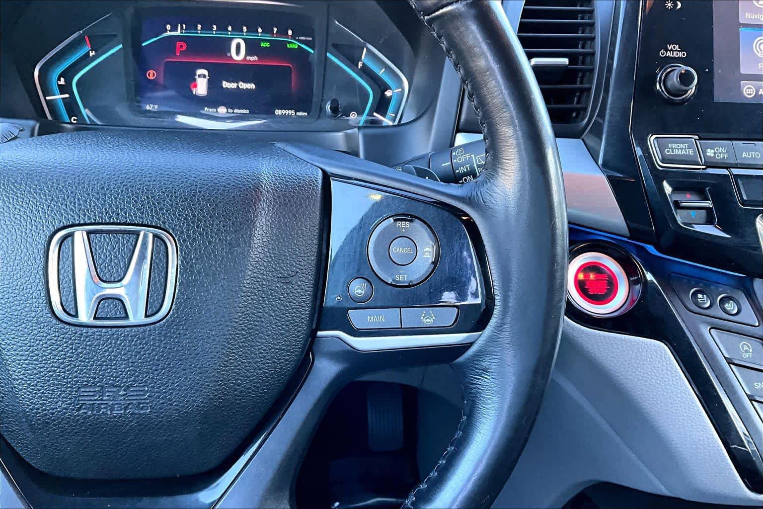 Used 2018 Honda Odyssey Elite image 24