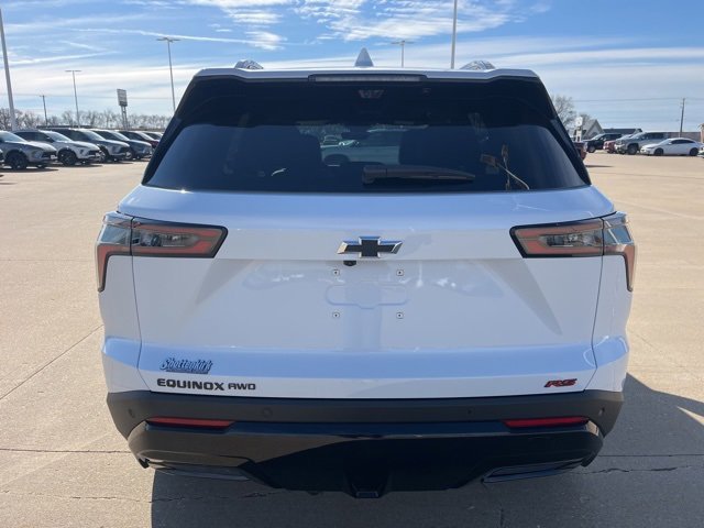 New 2026 Chevrolet Equinox RS image 4