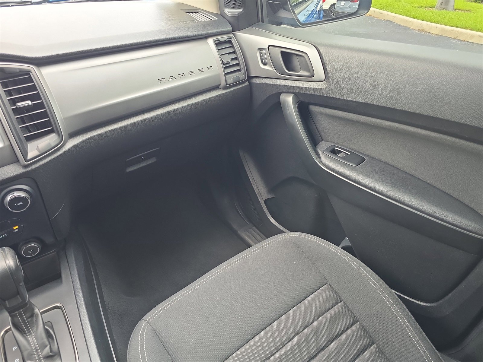 Used 2021 Ford Ranger XL w/ FX4 Off-Road Package image 13