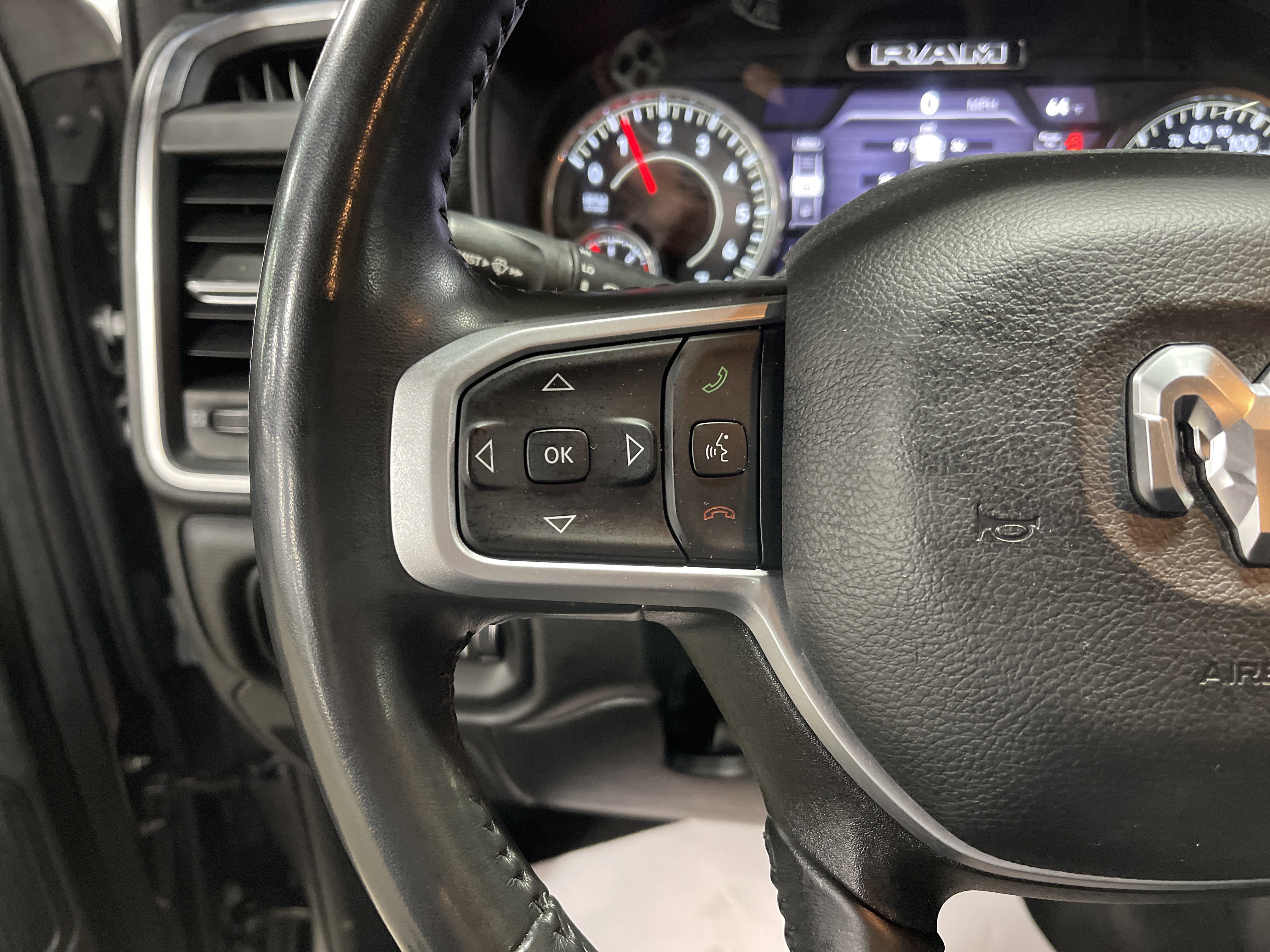 Used 2024 RAM 1500 Big Horn image 19