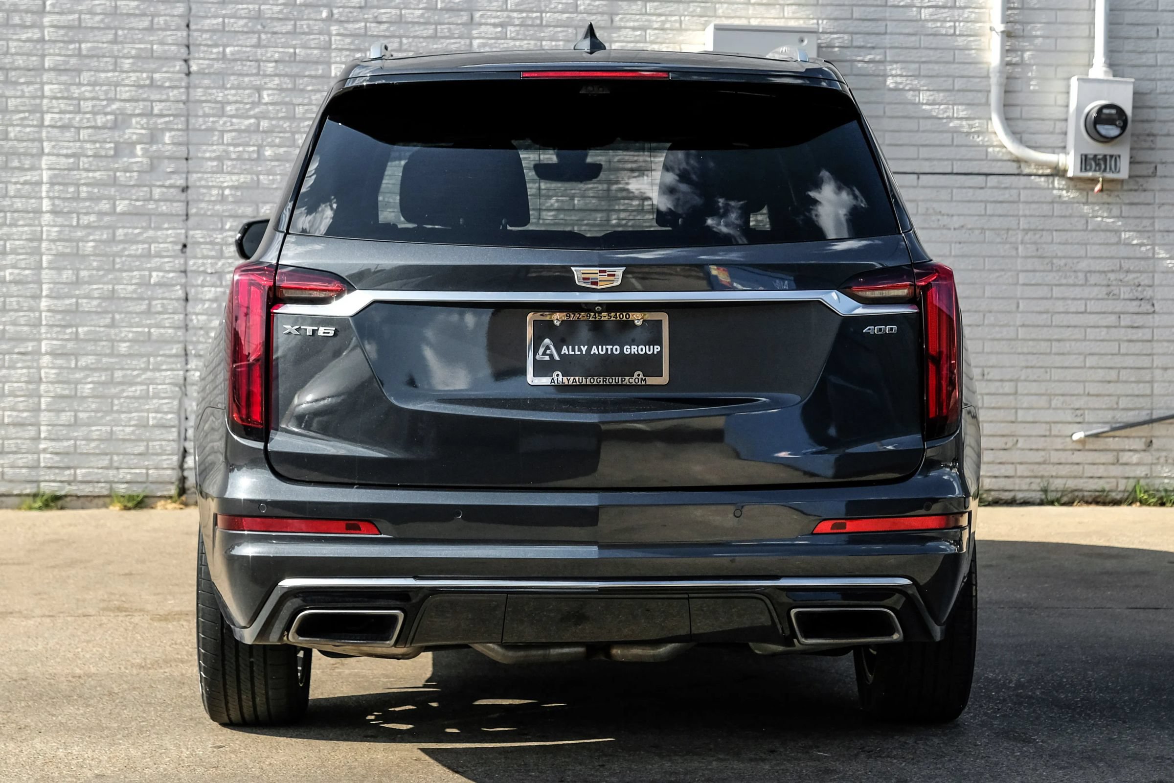 Used 2022 Cadillac XT6 Premium Luxury w/ Technology Package FWD image 9