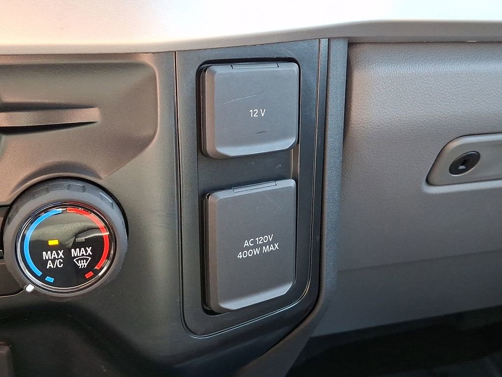 Used 2025 Ford F250 XLT image 24