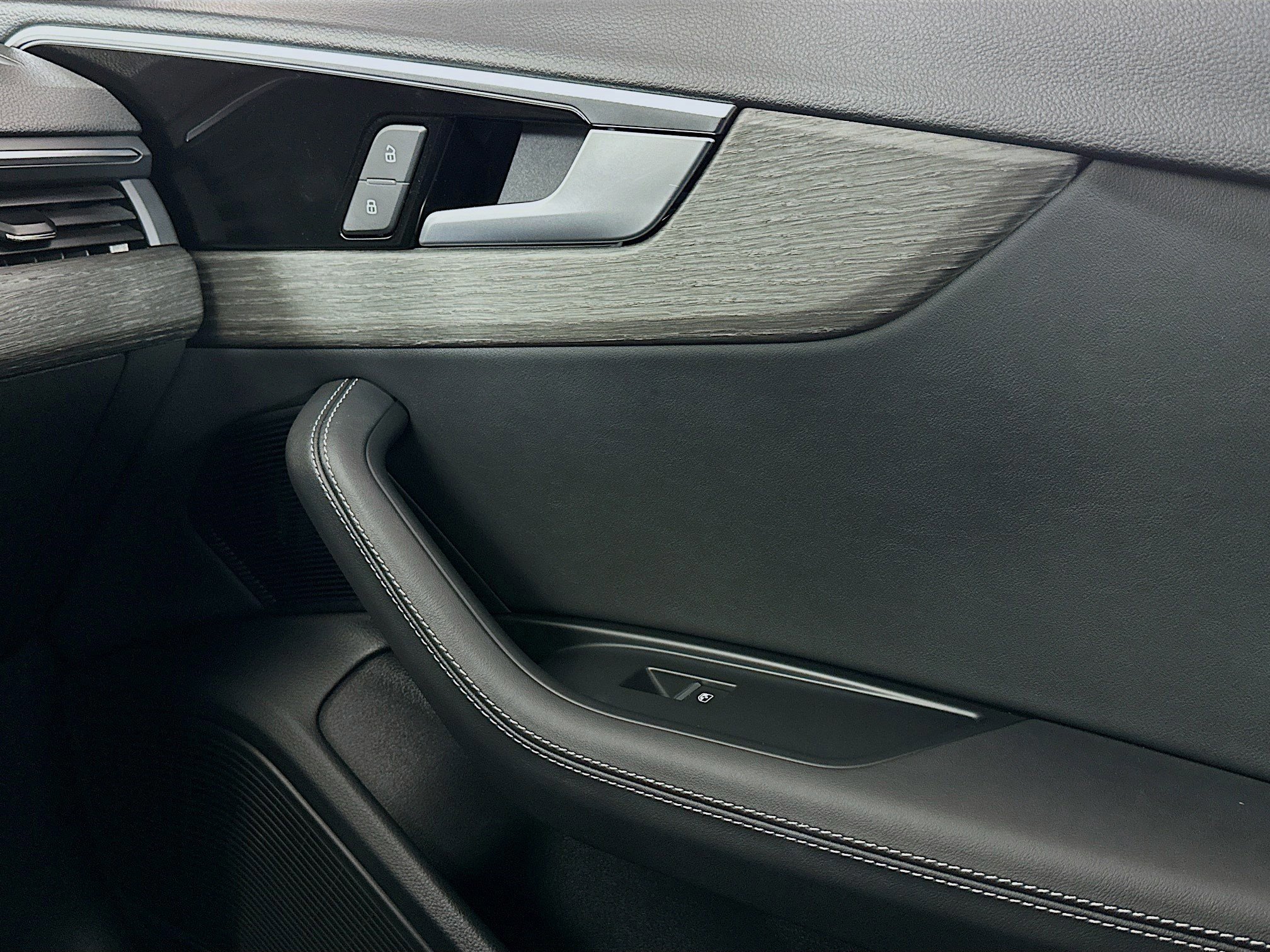 Used 2024 Audi A4 2.0T Prestige w/ Prestige Package image 16