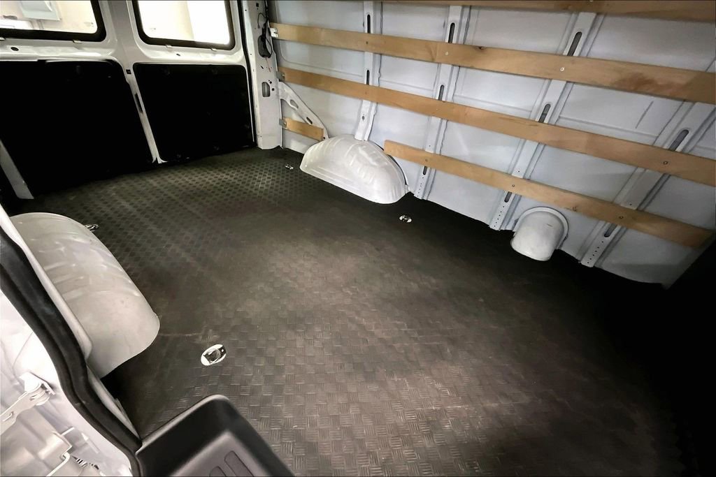 Used 2025 Chevrolet Express 2500 w/ Driver Convenience Package RWD image 21