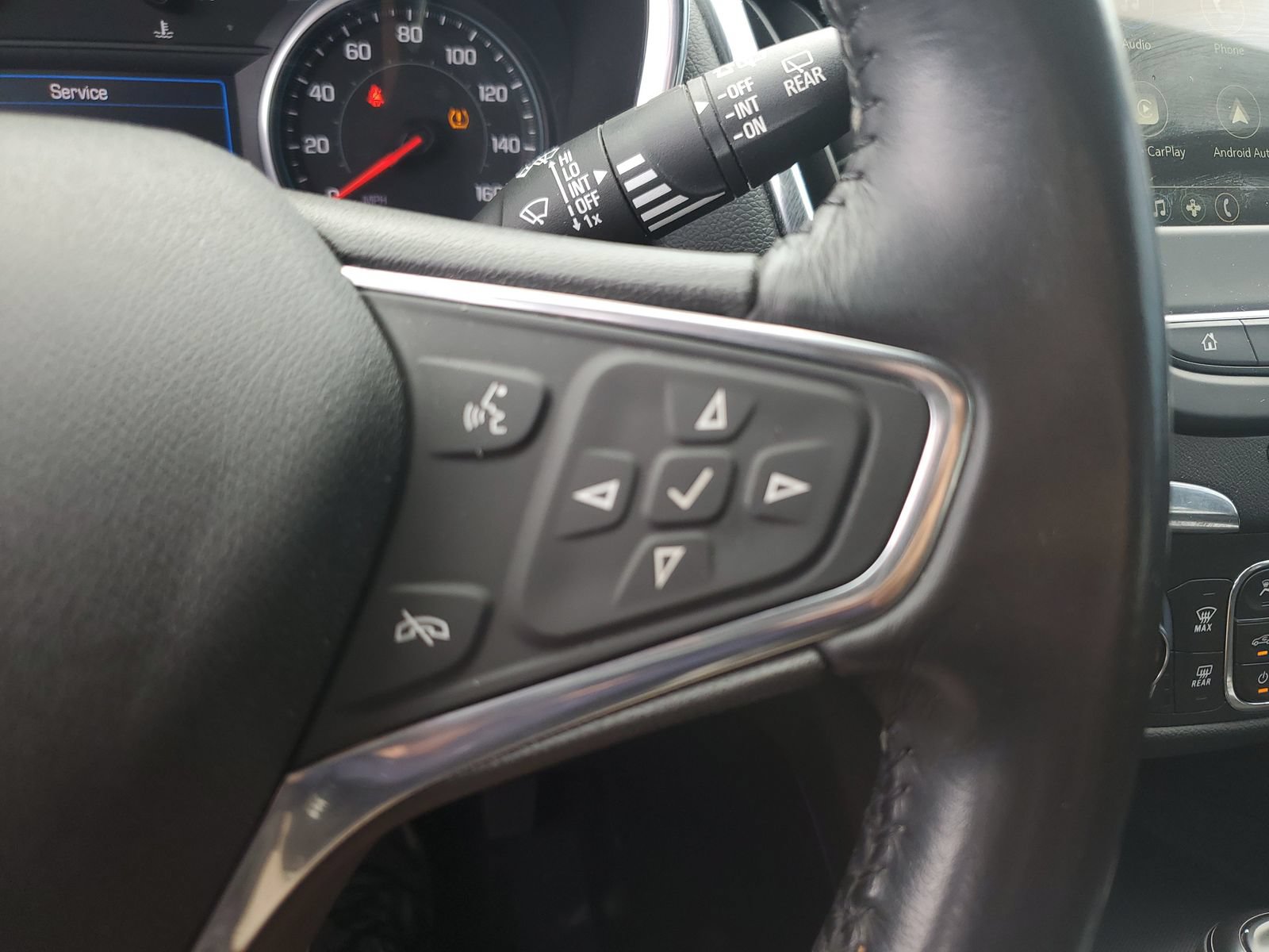 Used 2019 Chevrolet Equinox LT FWD image 22