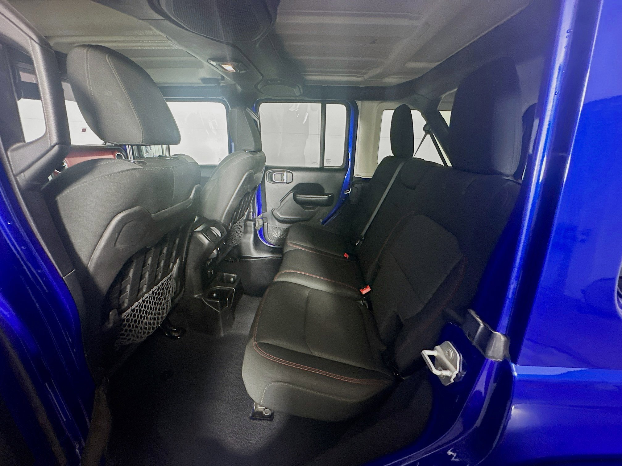 Used 2018 Jeep Wrangler Unlimited Rubicon AWD/4WD image 28