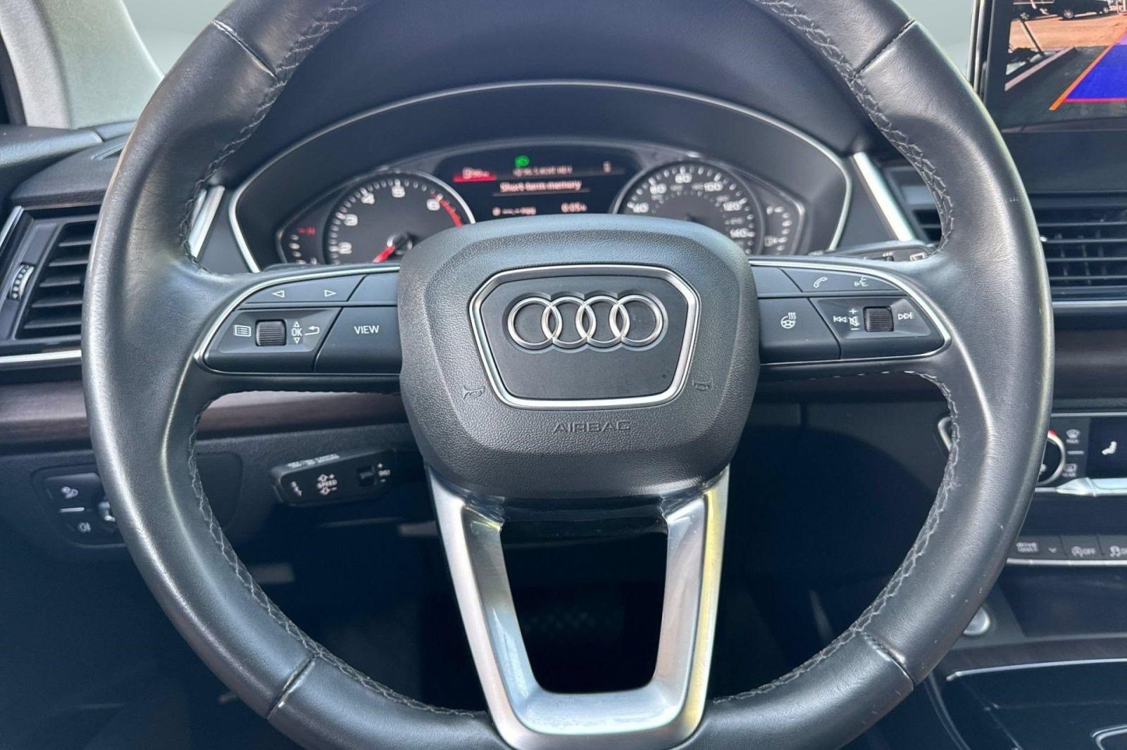 Used 2023 Audi Q5 2.0T Premium w/ Convenience Package AWD/4WD image 11