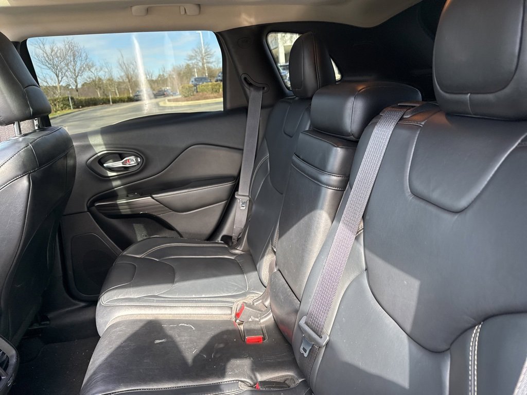 Used 2014 Jeep Cherokee Limited image 10