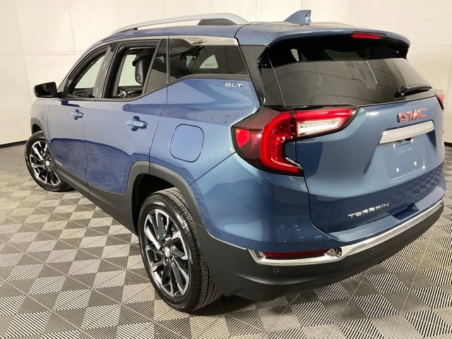Used 2024 GMC Terrain SLT image 35
