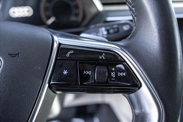 Used 2024 Audi Q8 e-tron Premium Plus w/ Premium Plus Package image 15